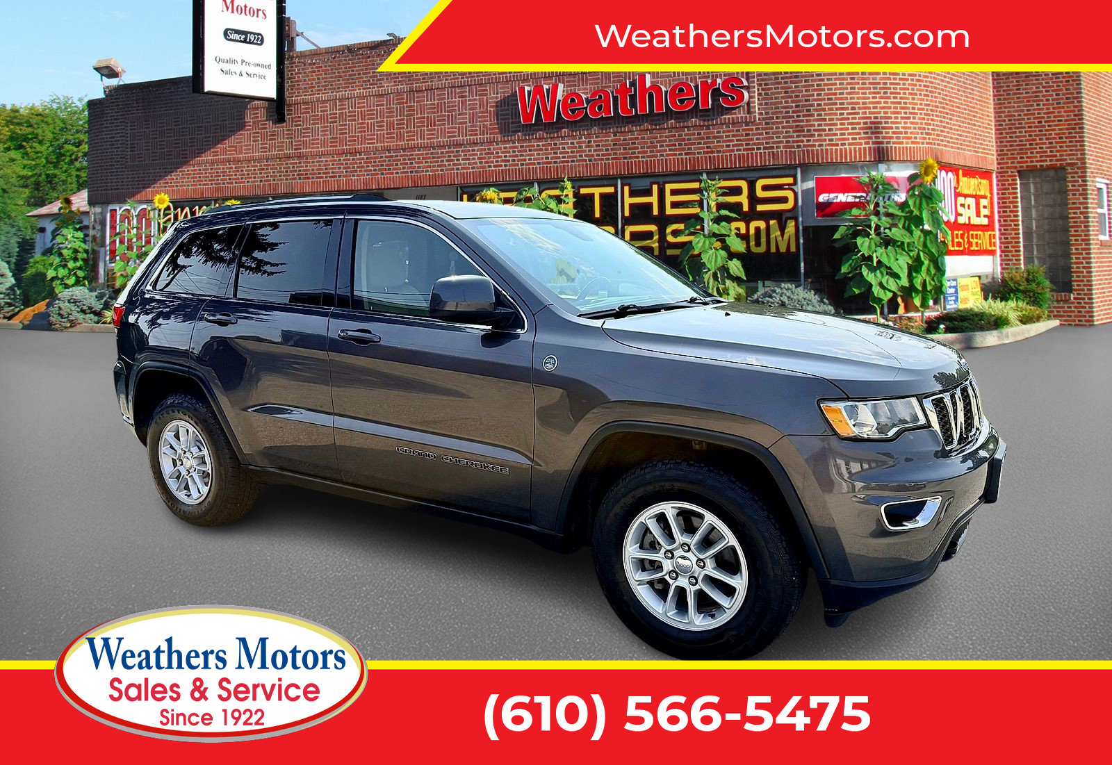 Used 2018 Jeep Grand Cherokee Laredo AWD/4WD image 1