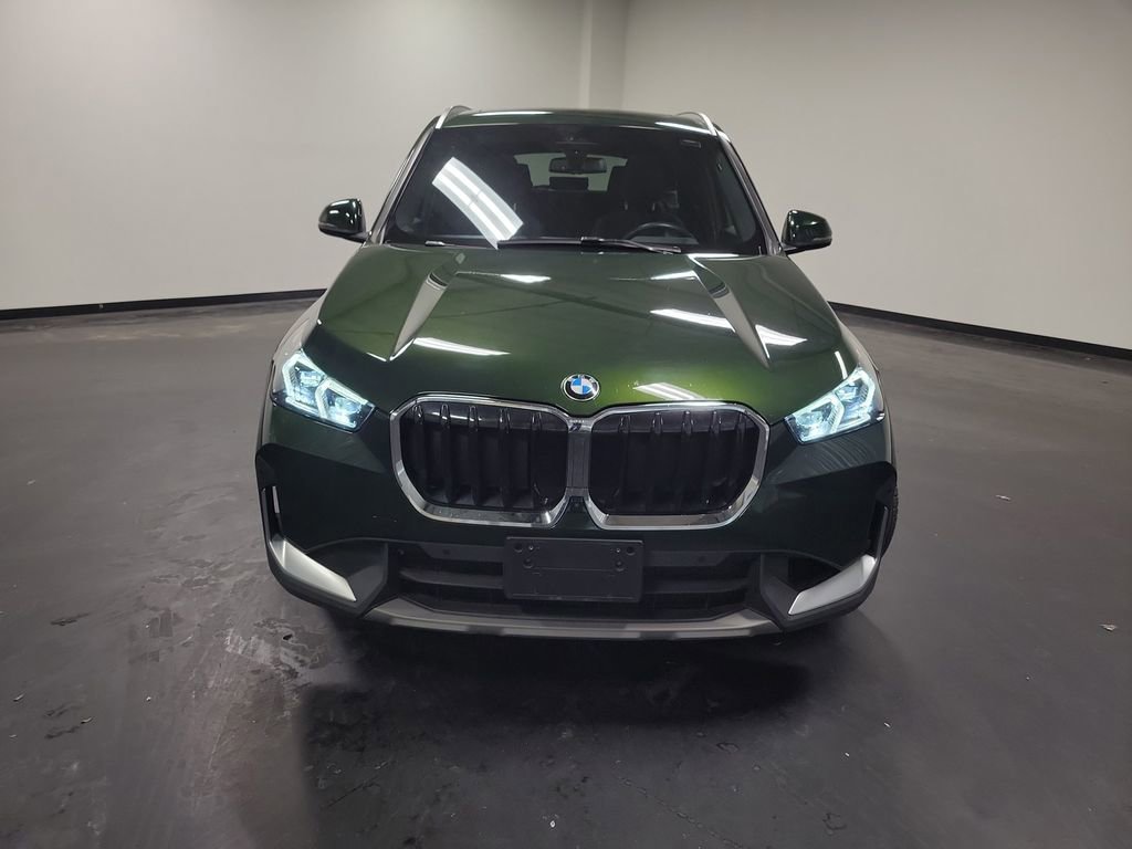 Used 2023 BMW X1 xDrive28i w/ Premium Package image 3
