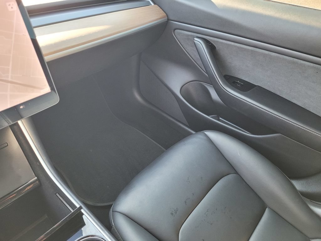 Used 2018 Tesla Model 3 Long Range AWD/4WD image 13