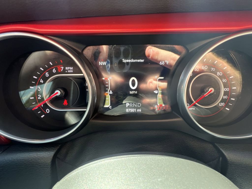 Used 2018 Jeep Wrangler Unlimited Rubicon image 12