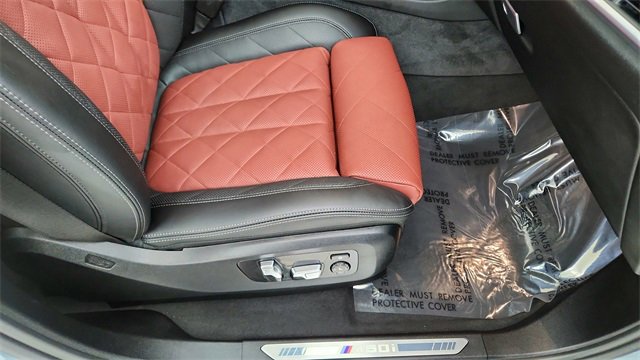 Used 2025 BMW X6 M60i image 23