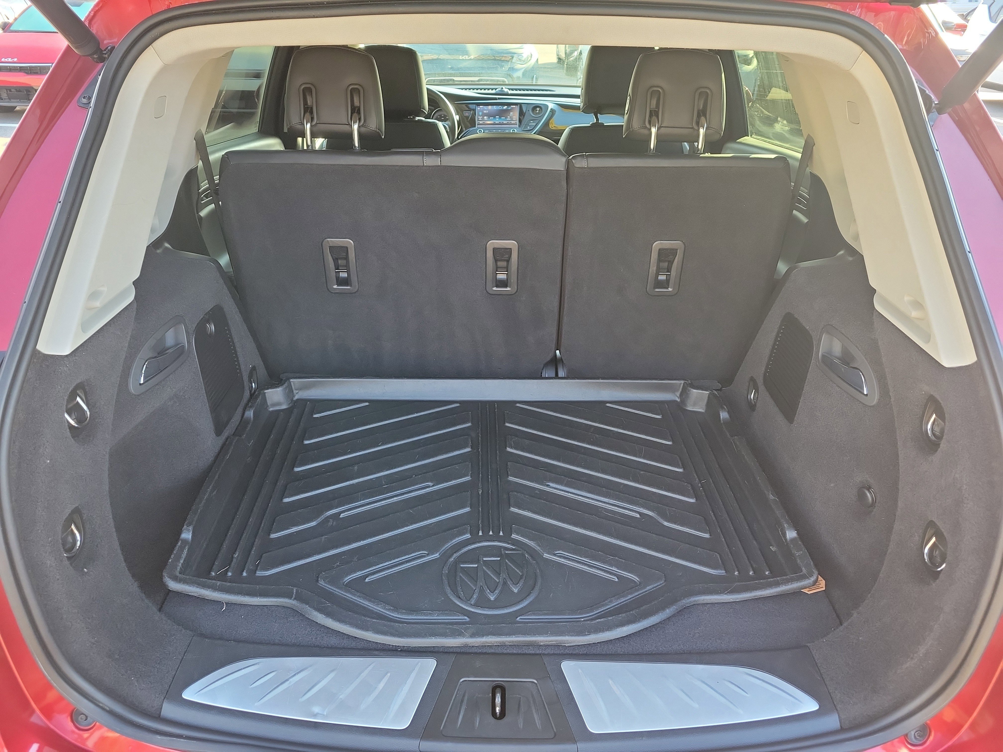 Used 2020 Buick Envision Essence image 14