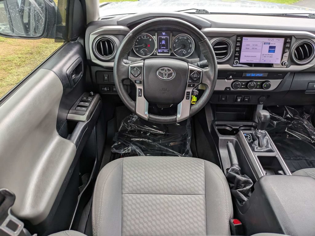 Used 2021 Toyota Tacoma SR5 RWD image 16