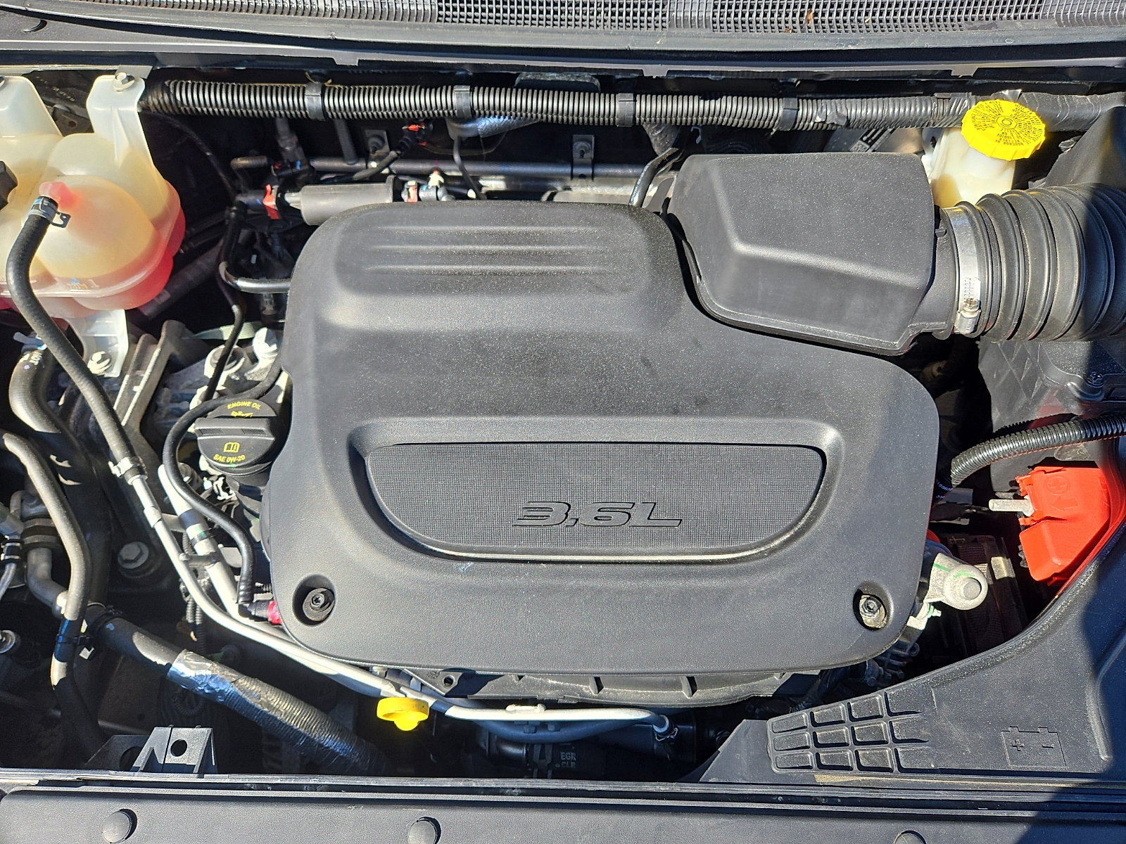 Used 2023 Chrysler Pacifica Touring-L AWD/4WD image 28