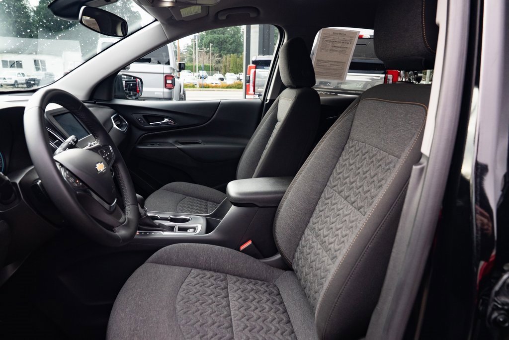 Used 2023 Chevrolet Equinox LT w/ Driver Convenience Package image 19