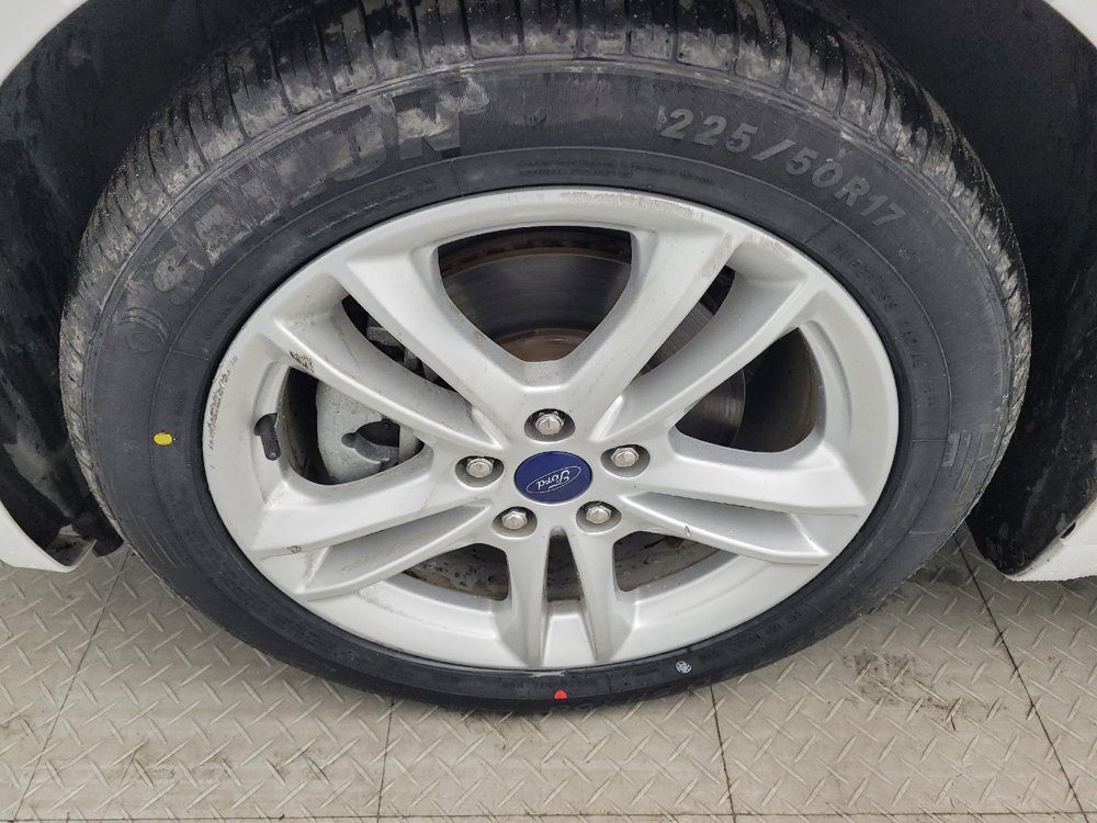 Used 2018 Ford Fusion S image 31