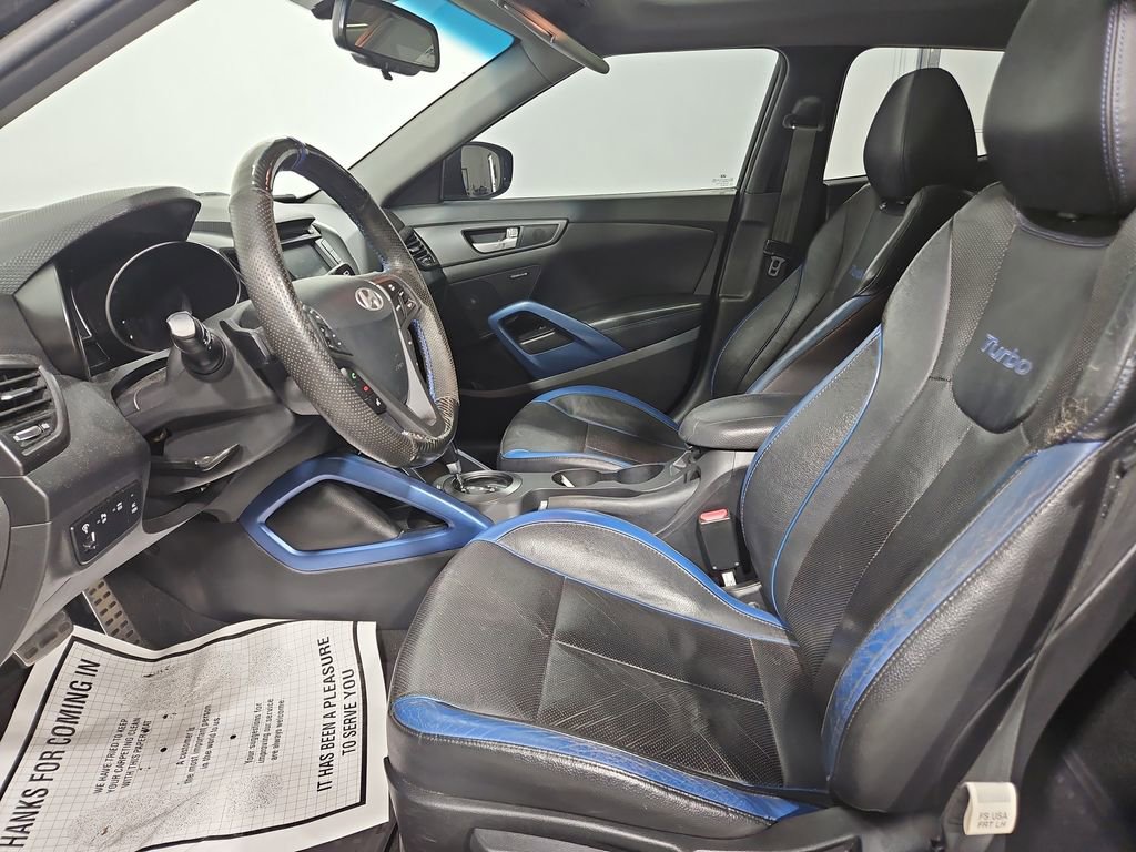 Used 2013 Hyundai Veloster Turbo w/ Ultimate Pkg image 10