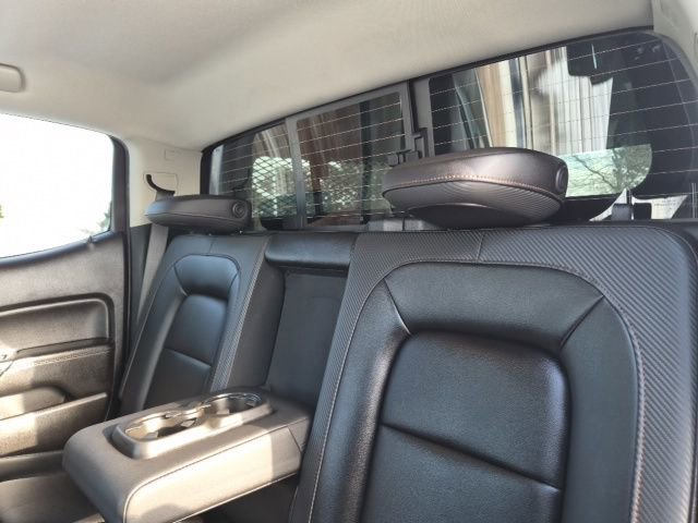 Used 2021 GMC Canyon AT4 image 31