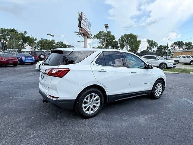 Used 2019 Chevrolet Equinox LT FWD image 4