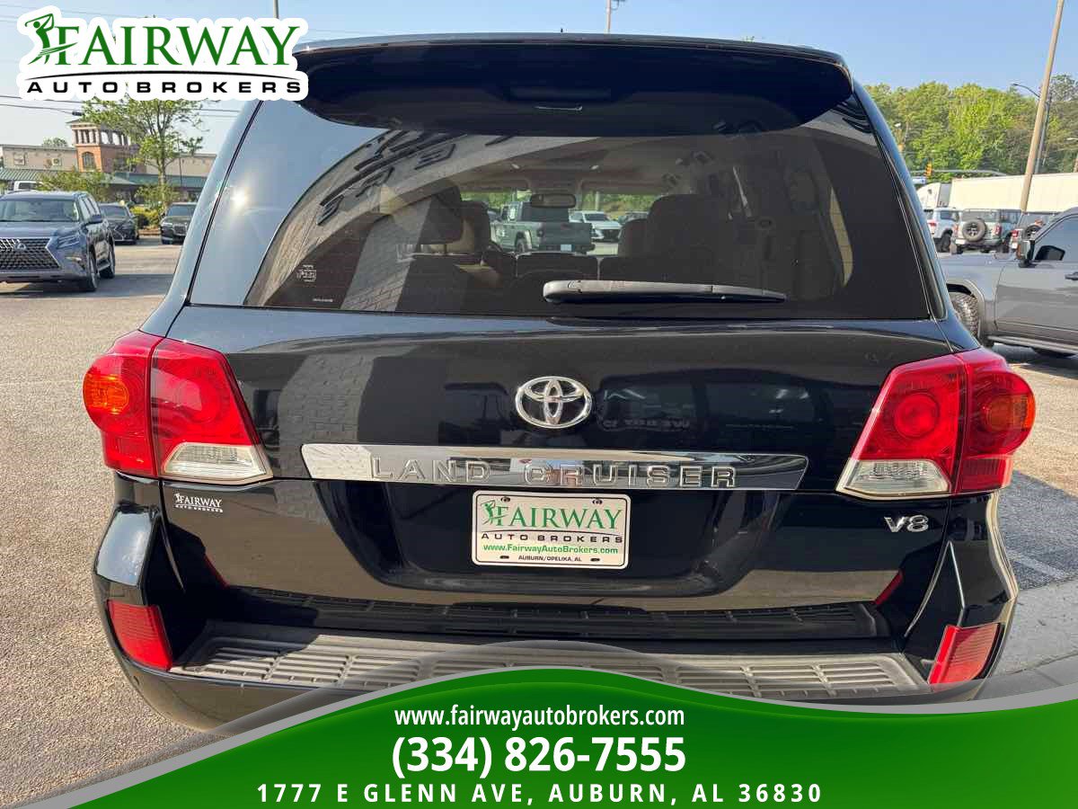Used 2014 Toyota Land Cruiser AWD/4WD image 7