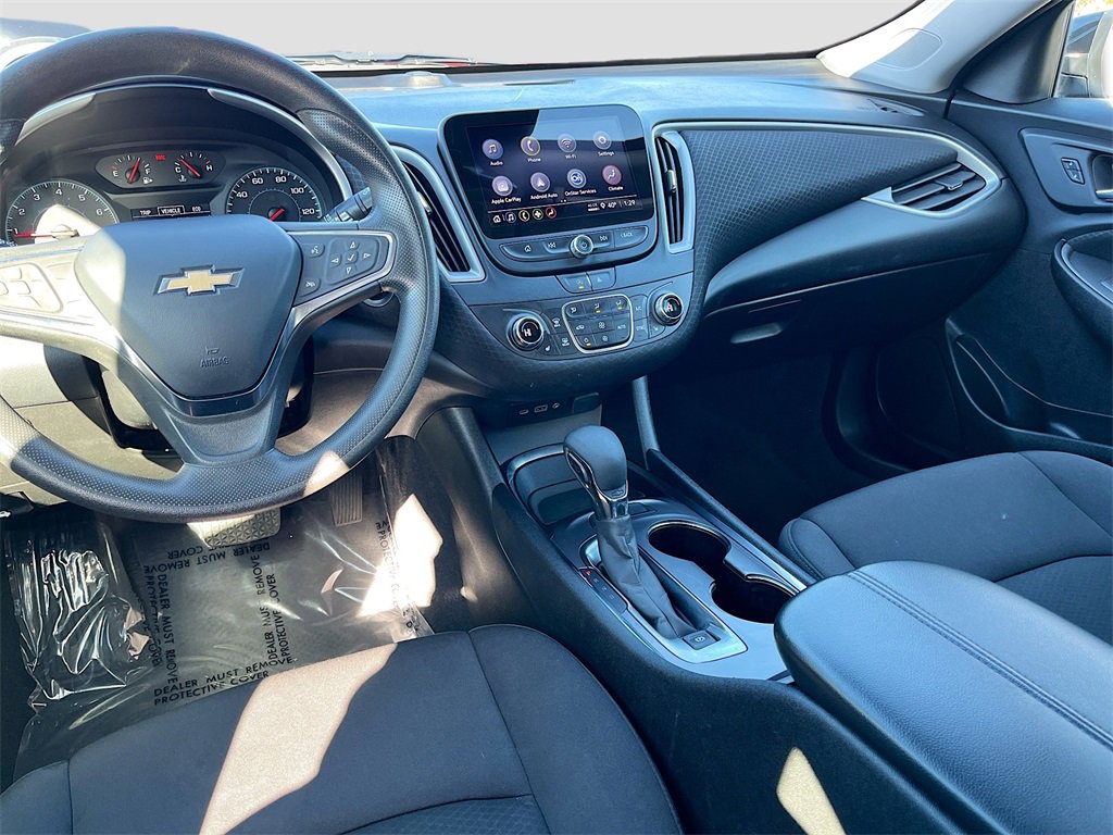 Used 2023 Chevrolet Malibu LT image 21