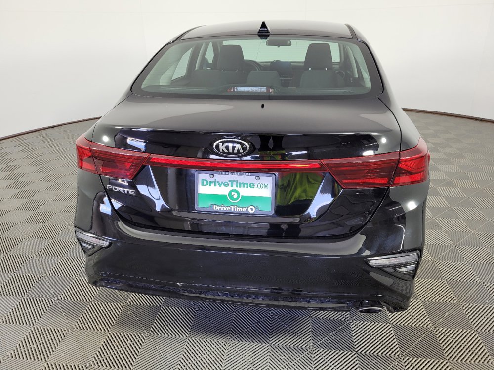 Used 2021 Kia Forte LXS FWD image 7