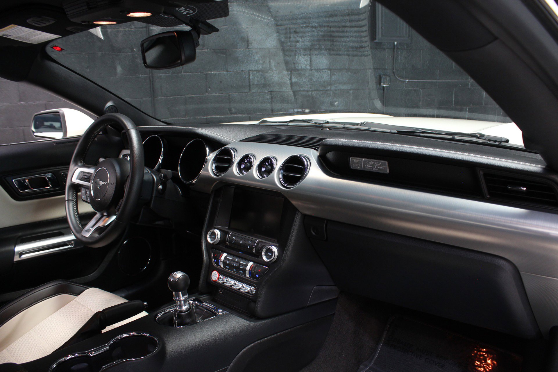 Used 2015 Ford Mustang 50 Years RWD image 45