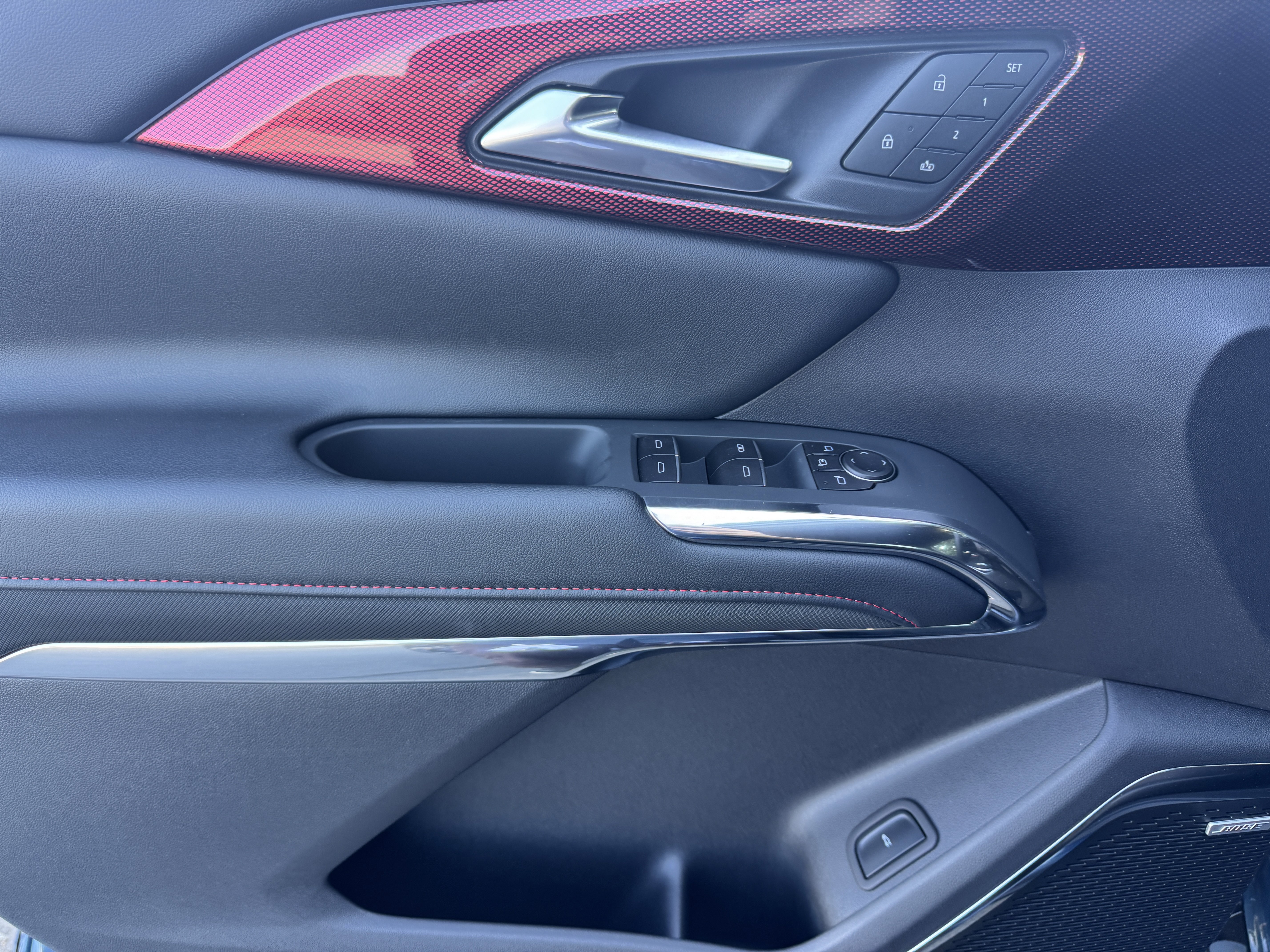 New 2026 Chevrolet Traverse RS w/ LPO, Floor Liner Package image 11