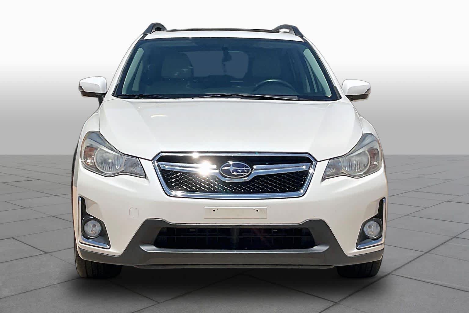 Used 2016 Subaru Crosstrek Touring AWD/4WD image 5