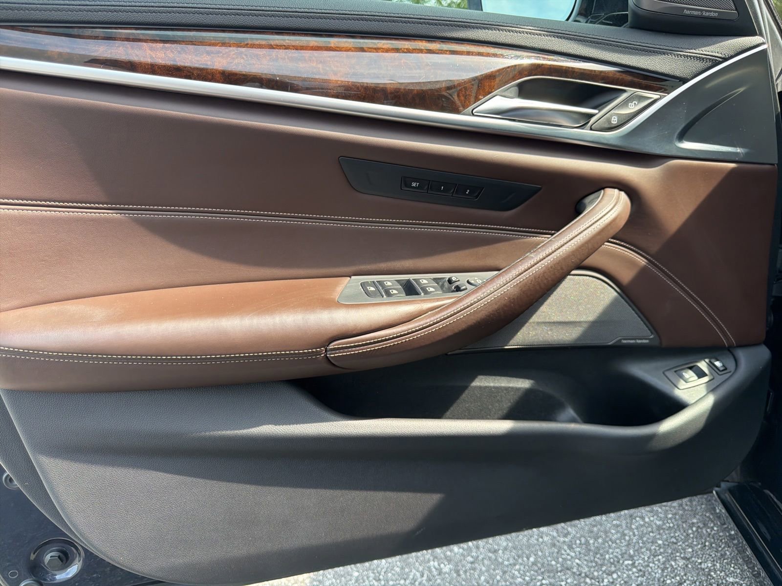 Used 2018 BMW 530e xDrive AWD/4WD image 18