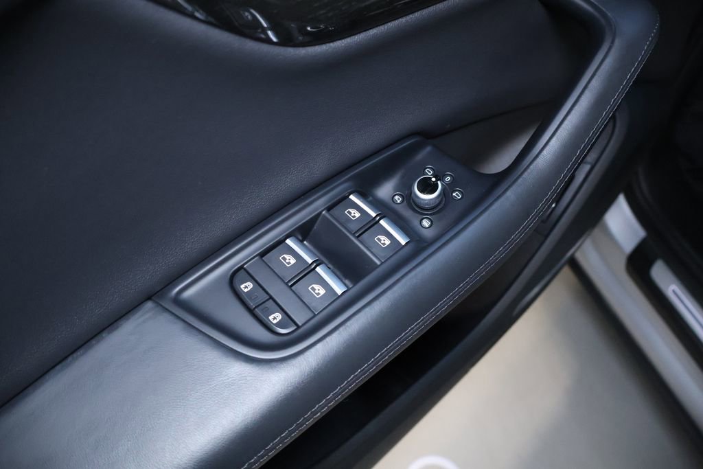 Used 2022 Audi Q7 3.0T Premium Plus w/ Premium Plus Package image 13