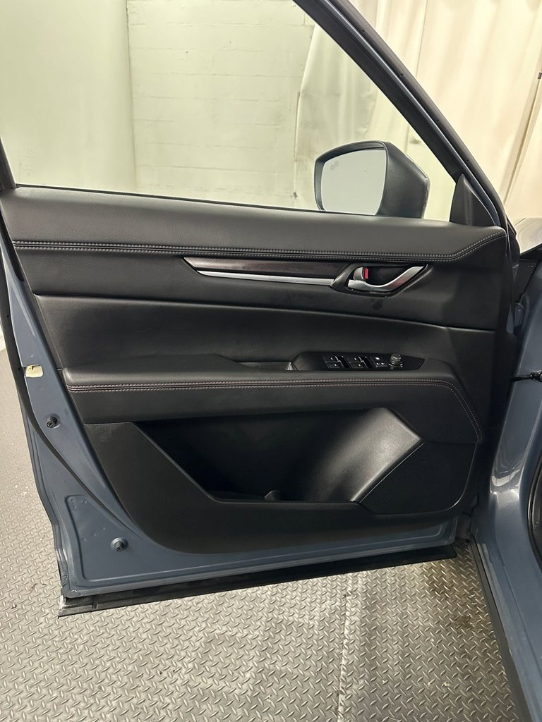 Used 2023 MAZDA CX-5 Carbon Edition AWD/4WD image 8