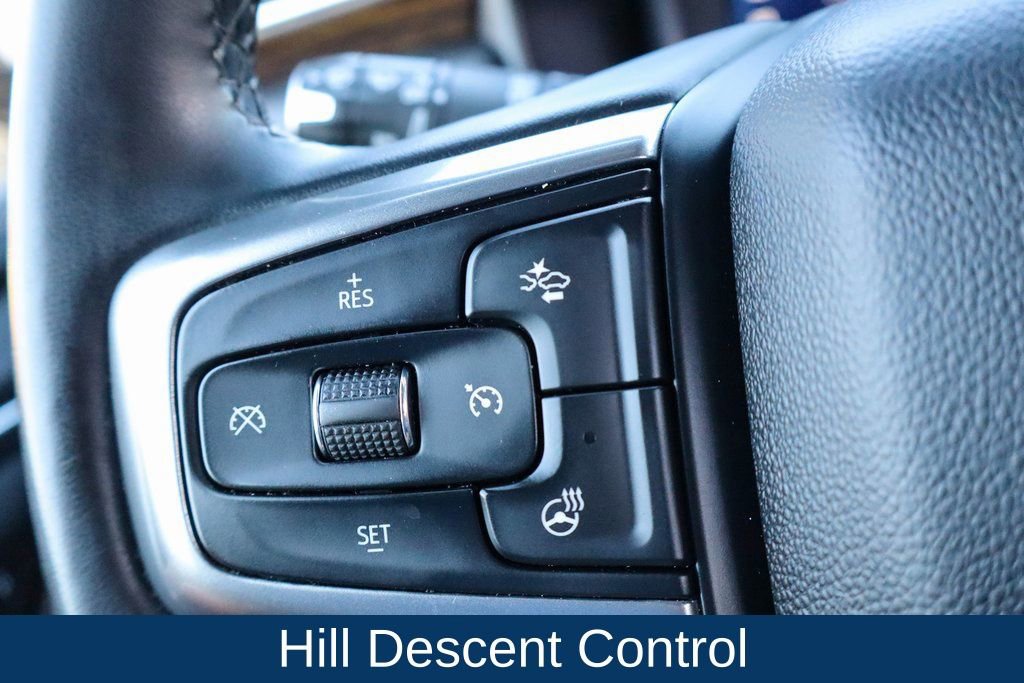 Used 2023 Chevrolet Suburban Premier image 27