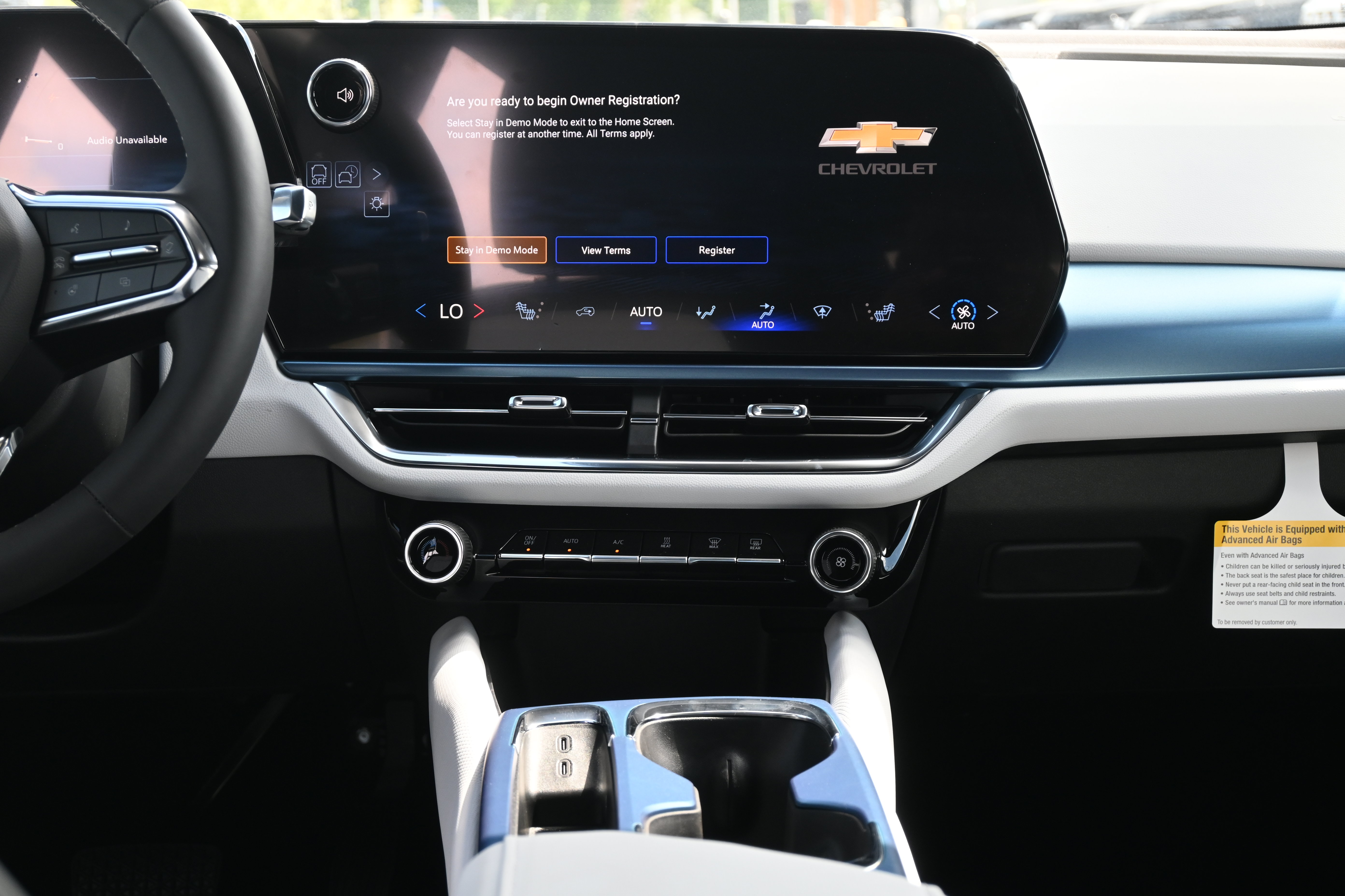 New 2026 Chevrolet Equinox EV LT AWD/4WD image 29