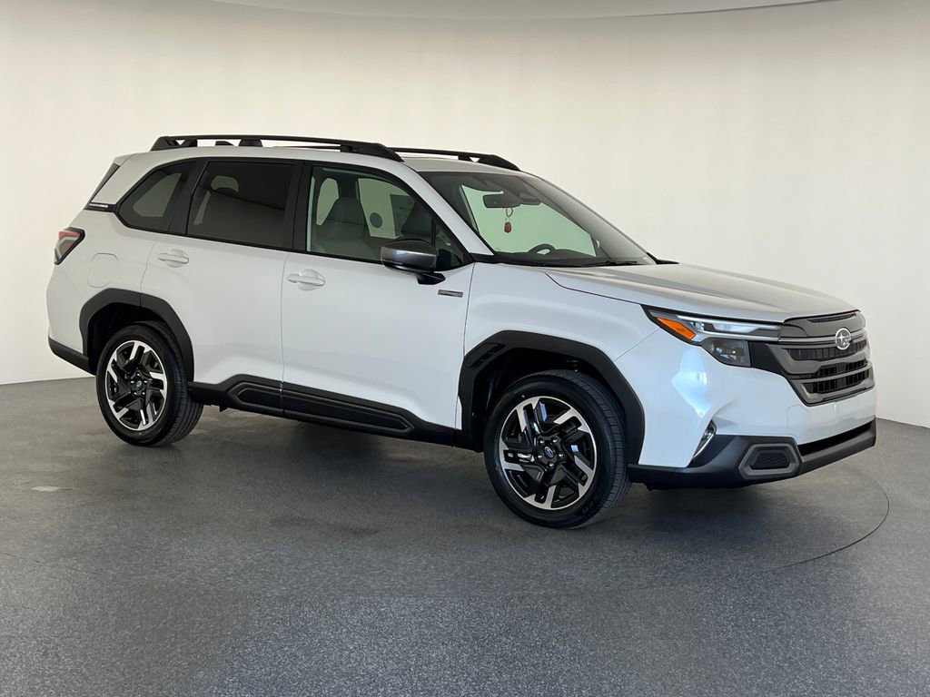 New 2025 Subaru Forester Limited image 9