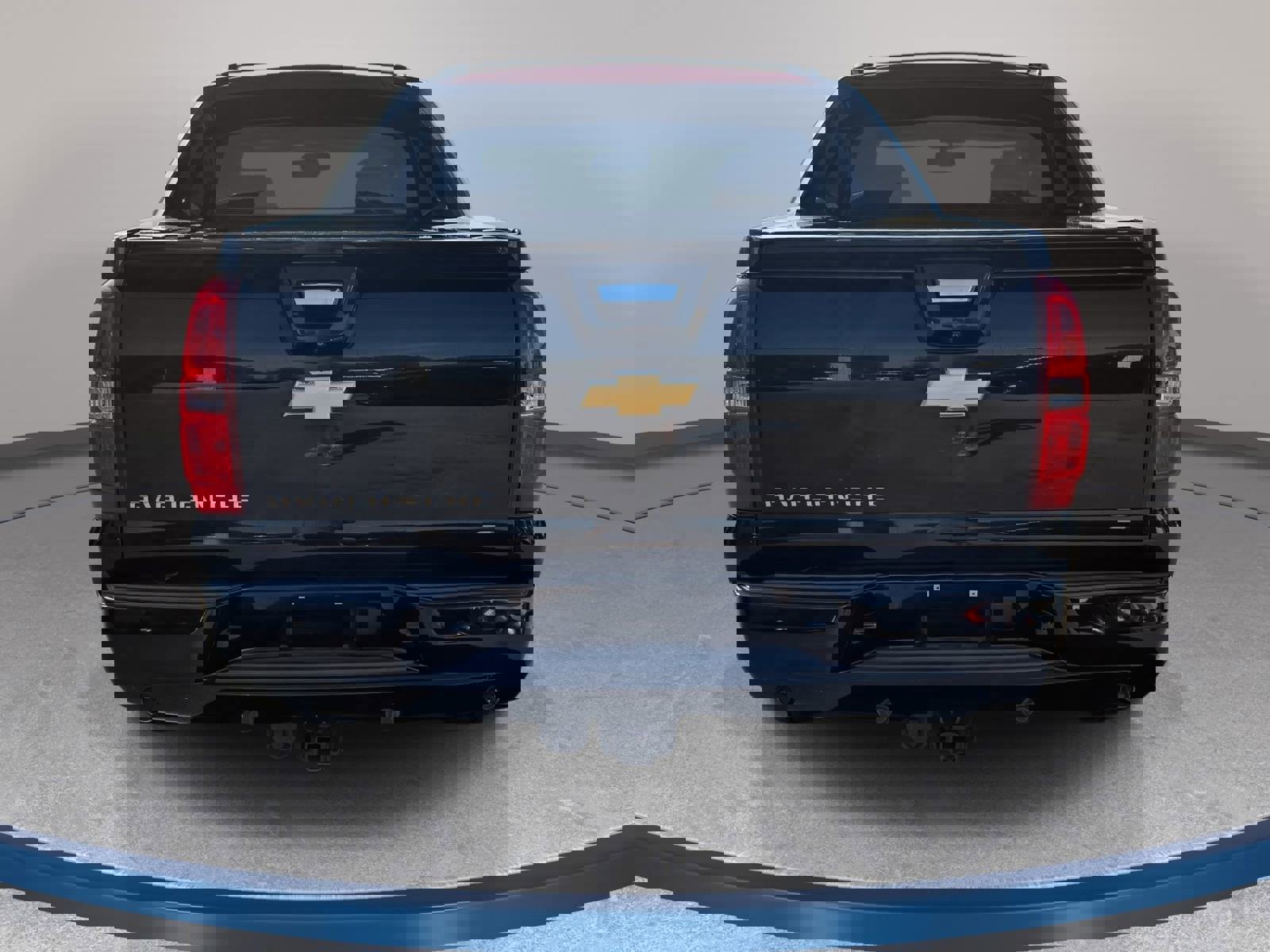 Used 2013 Chevrolet Avalanche LT w/ All-Star Edition image 6