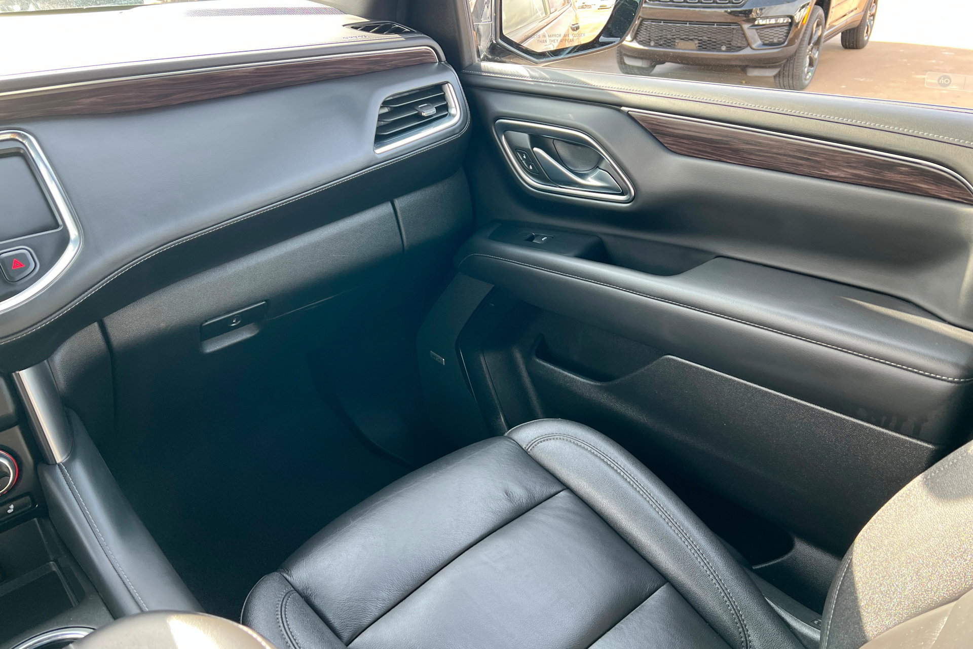 Certified 2023 Chevrolet Suburban Z71 image 11