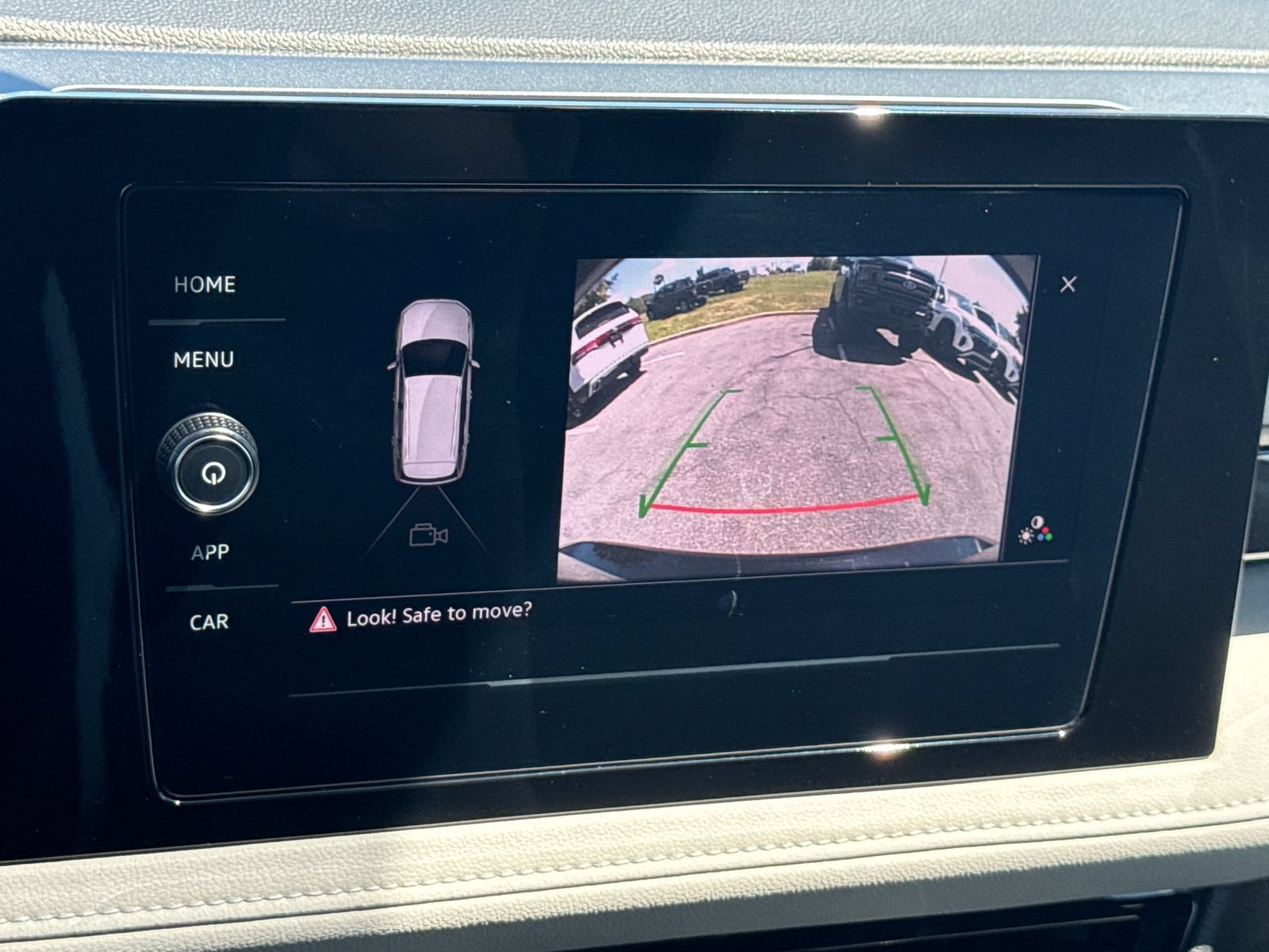 Certified 2025 Volkswagen Taos S AWD/4WD image 20