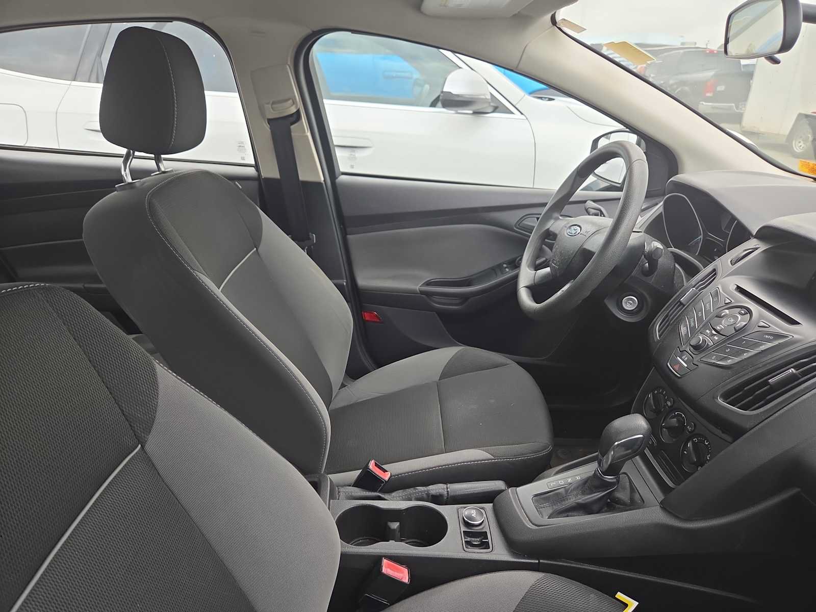 Used 2013 Ford Focus S FWD image 7