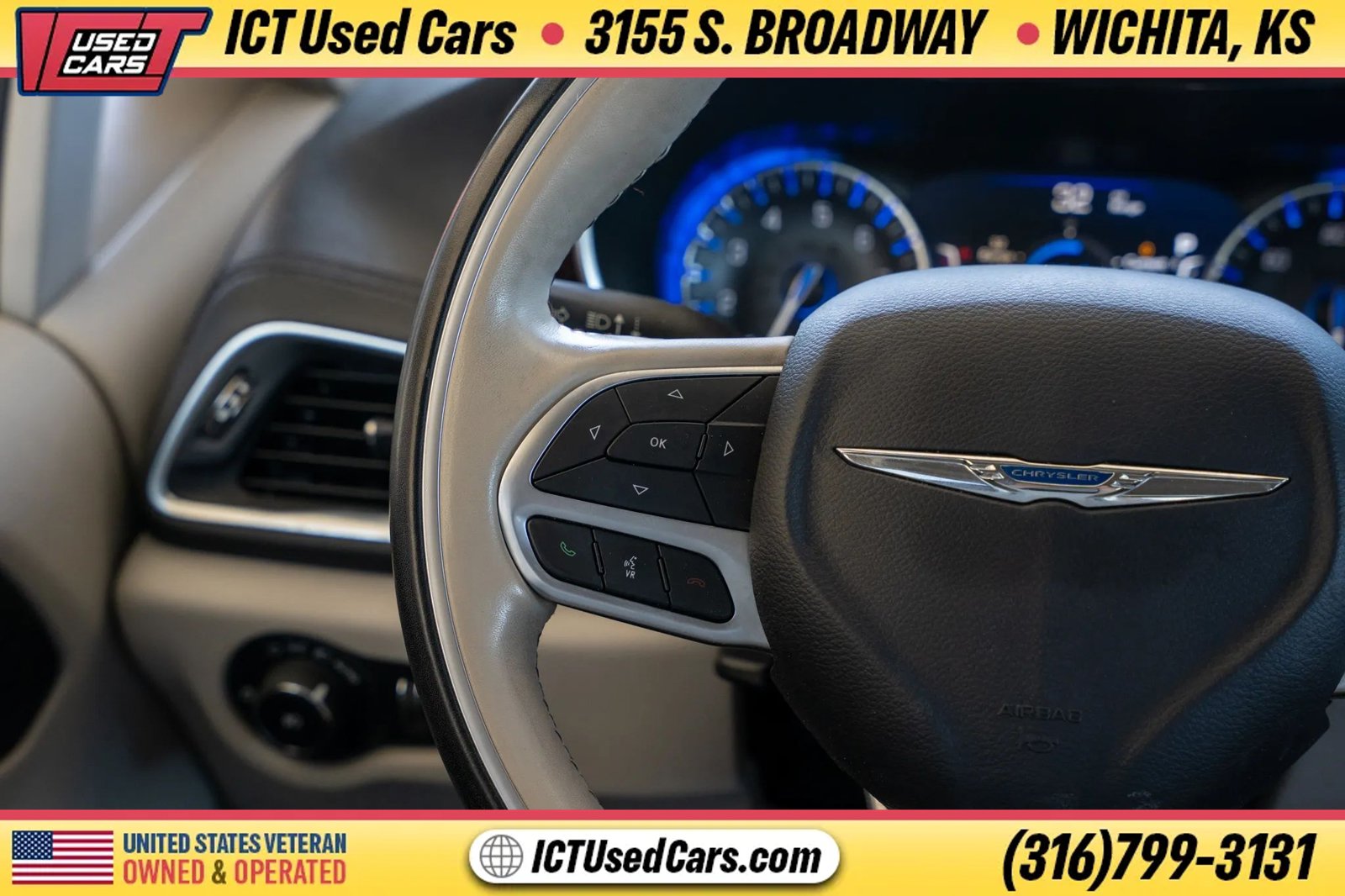 Used 2020 Chrysler Pacifica Limited FWD image 19