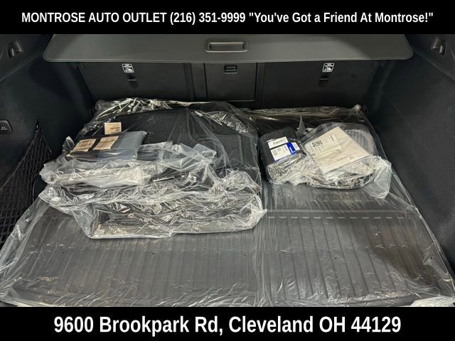 New 2025 Volvo XC60 T8 Ultra w/ Protection Package Premier image 30