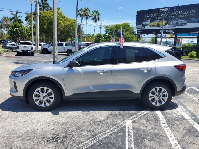 Used 2024 Ford Escape Active image 4