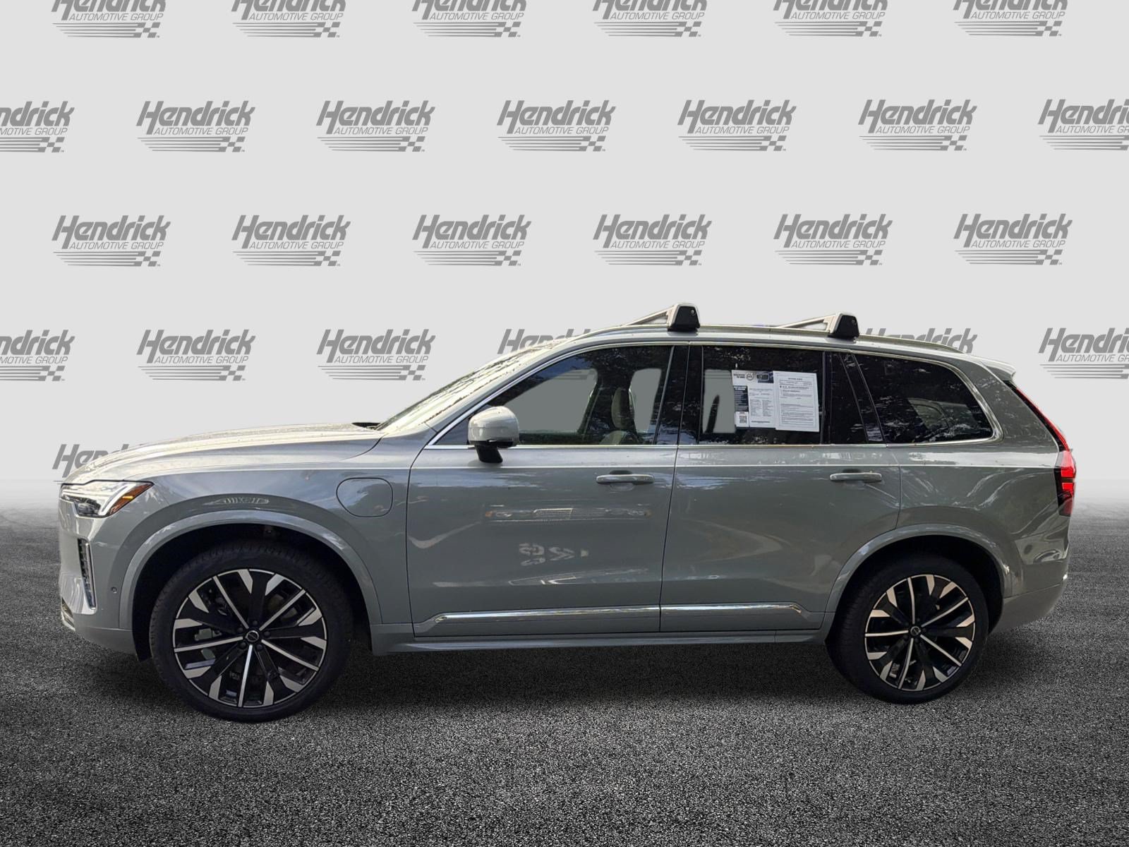 Used 2026 Volvo XC90 T8 Plus w/ Protection Package Premier AWD/4WD image 8