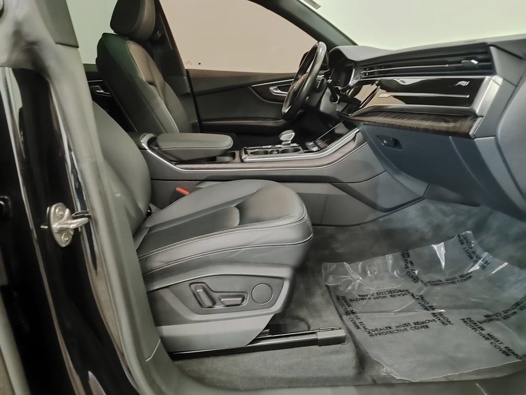 Used 2021 Audi Q8 Premium AWD/4WD image 18