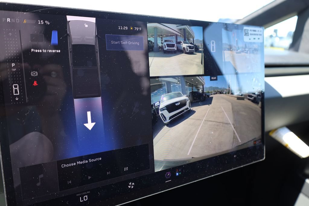 Used 2025 Tesla Cybertruck AWD Crew Cab image 15
