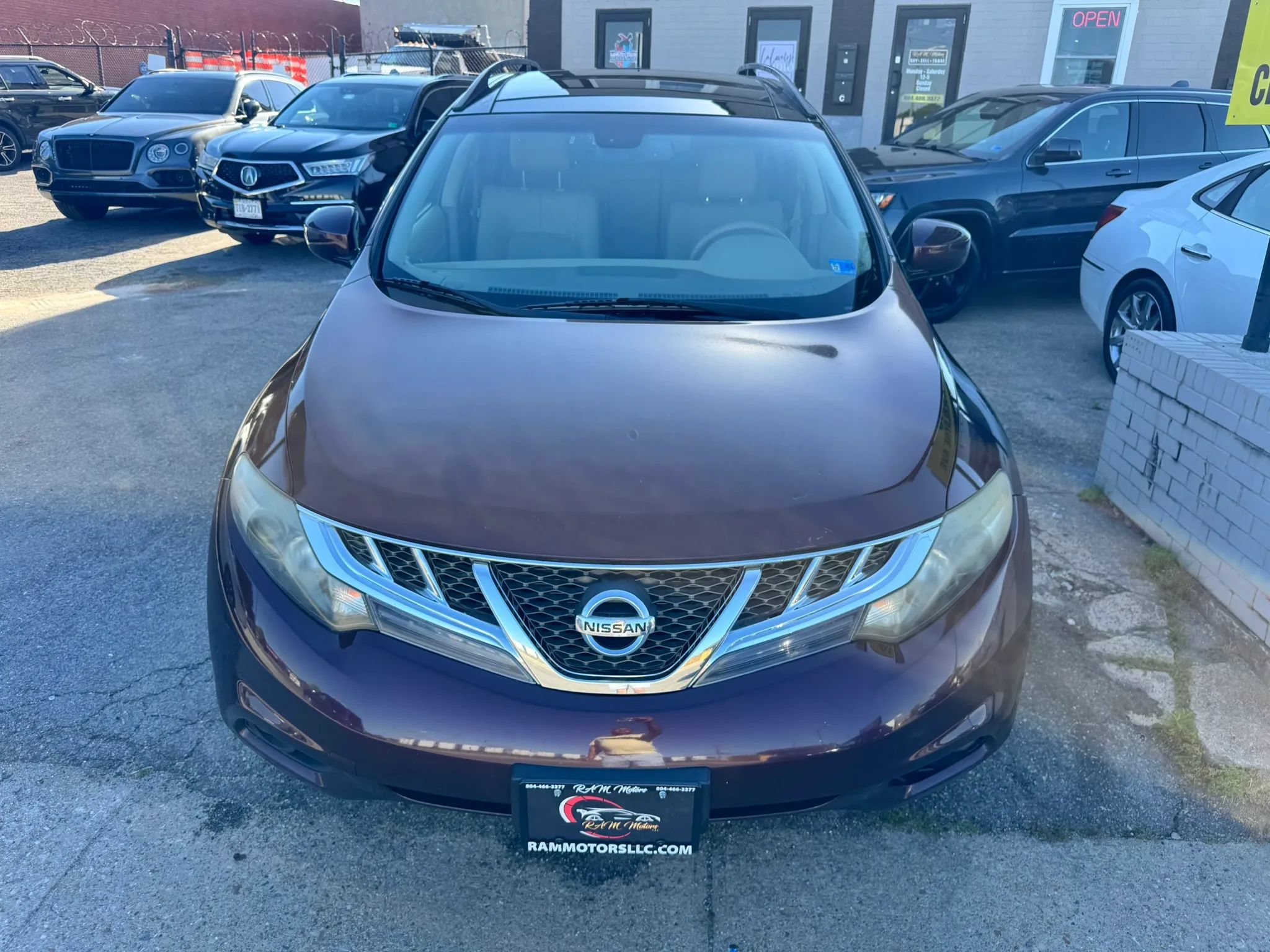 Used 2014 Nissan Murano SL w/ Navigation Package AWD/4WD image 9