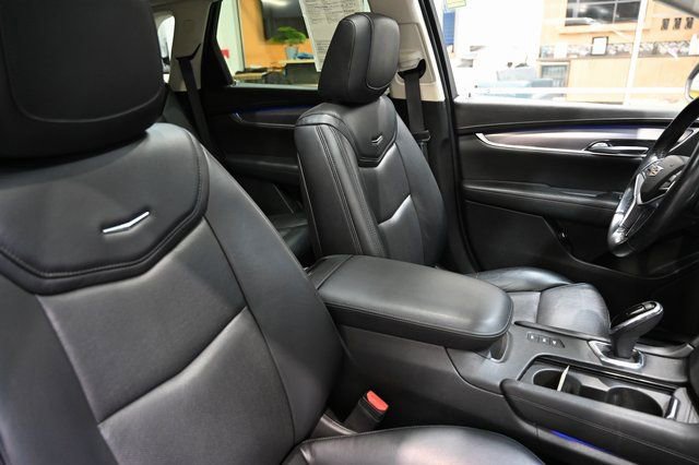 Used 2019 Cadillac XT5 Premium Luxury image 8