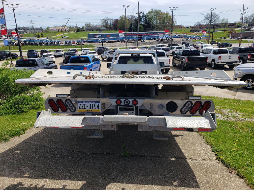 Used 2025 RAM 5500 Tradesman AWD/4WD image 4