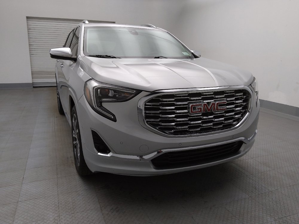 Used 2018 GMC Terrain Denali w/ Advanced Safety Package FWD image 14