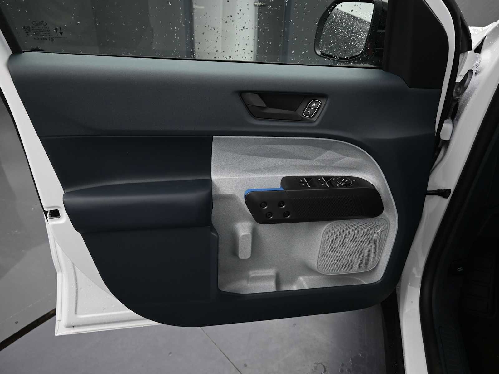 New 2025 Ford Maverick XLT w/ Equipment Group 301A image 21