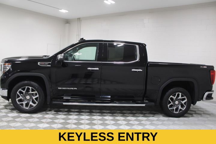Used 2023 GMC Sierra 1500 SLT w/ SLT Premium Package image 11
