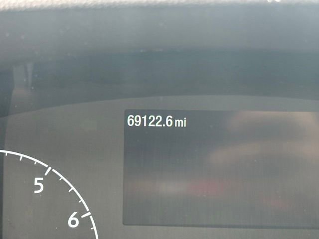 Used 2024 Ford Transit 350 XLT RWD image 4