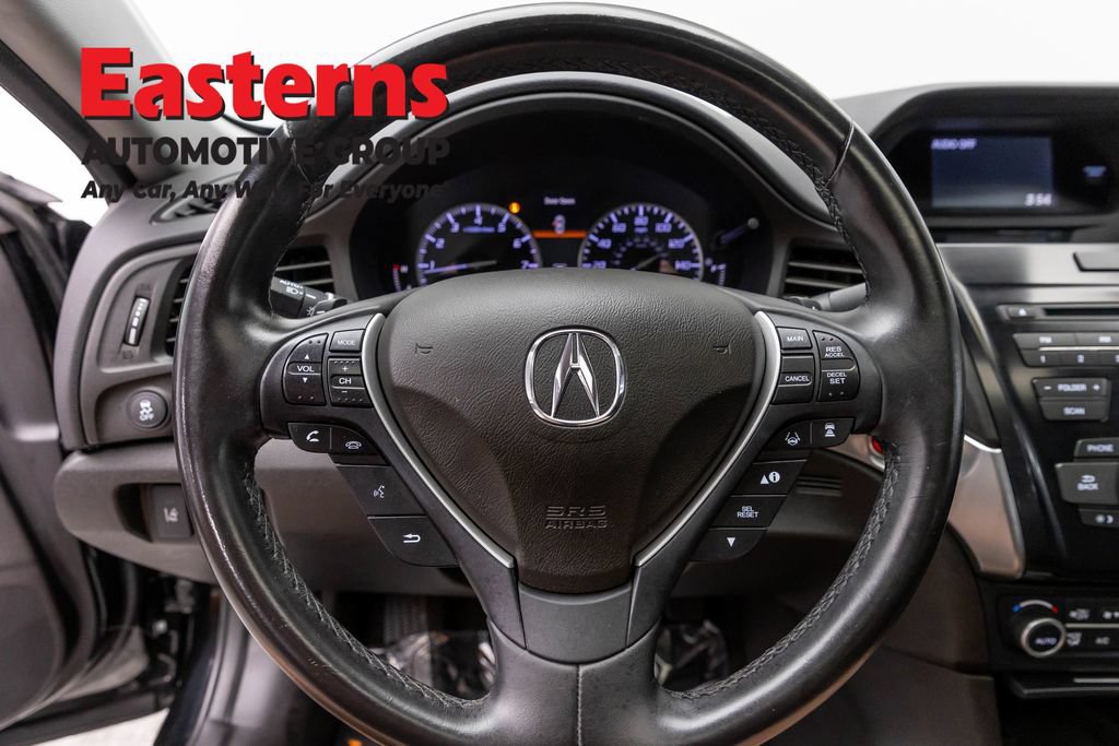 Used 2018 Acura ILX FWD image 10