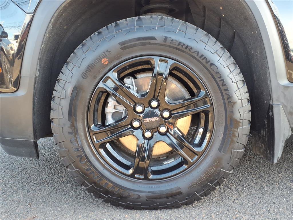 Certified 2023 GMC Acadia AT4 w/ Technology Package image 10