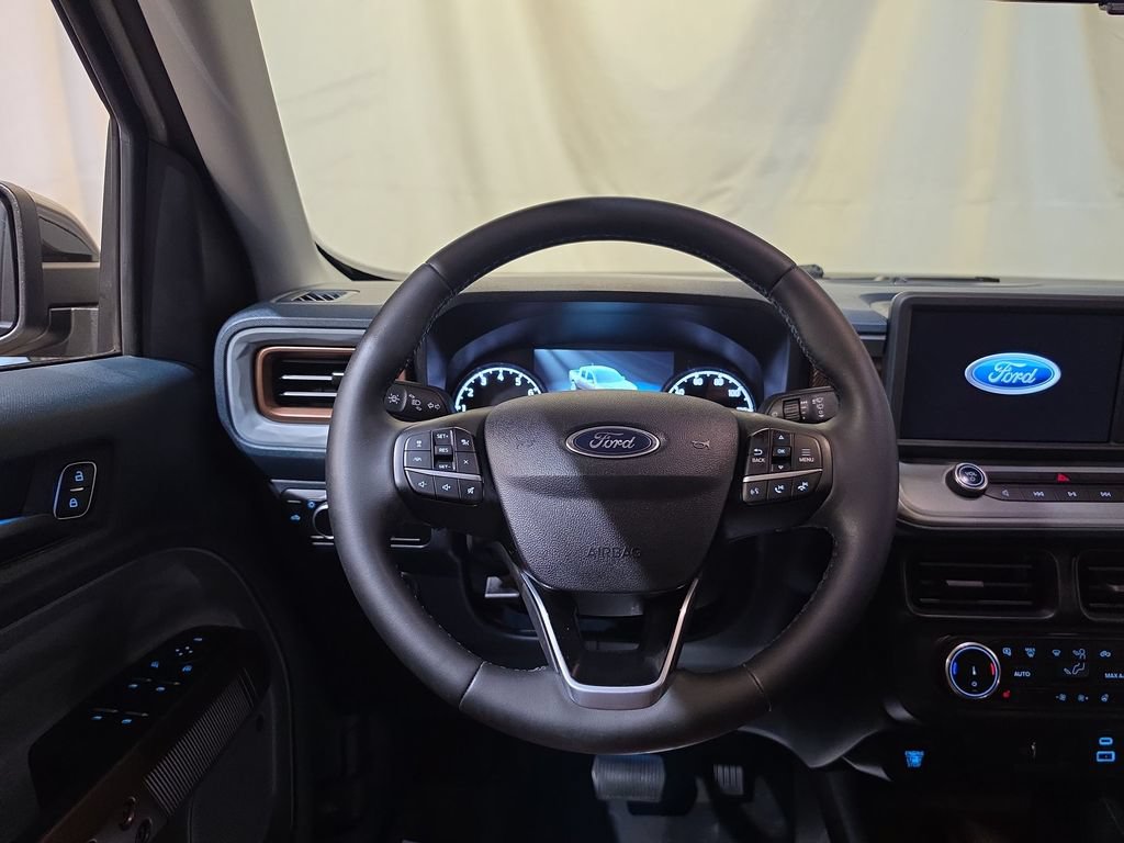 Used 2024 Ford Maverick Lariat w/ FX4 Off-Road Package AWD/4WD image 11