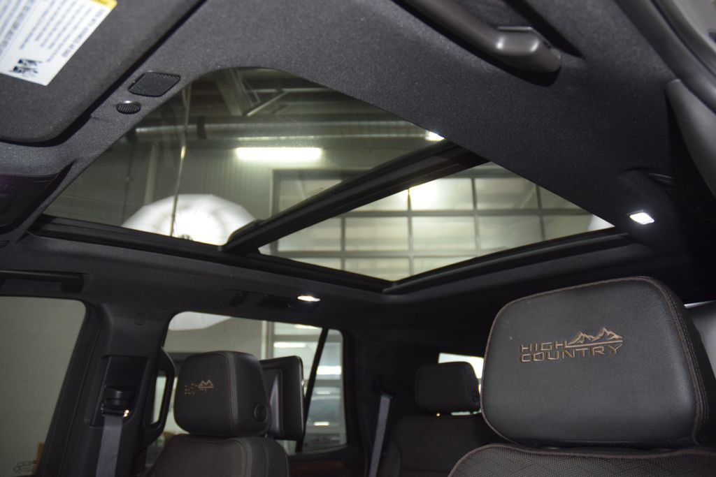 Used 2023 Chevrolet Tahoe High Country AWD/4WD image 51