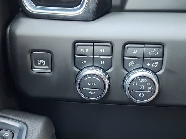 Used 2024 GMC Sierra 1500 Denali AWD/4WD image 39