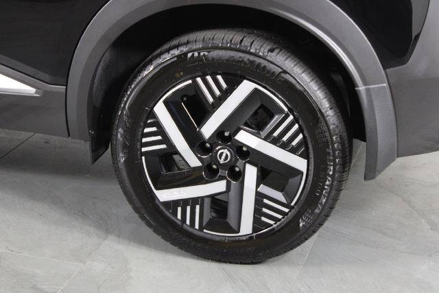 Certified 2026 Nissan Kicks SV FWD image 15