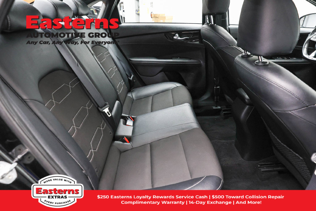 Used 2023 Kia Forte GT-Line w/ GT-Line Premium Package FWD image 25