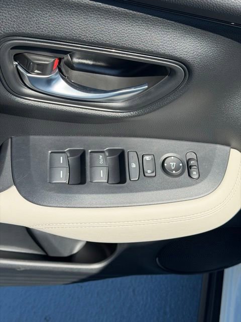 Certified 2024 Honda HR-V LX image 22